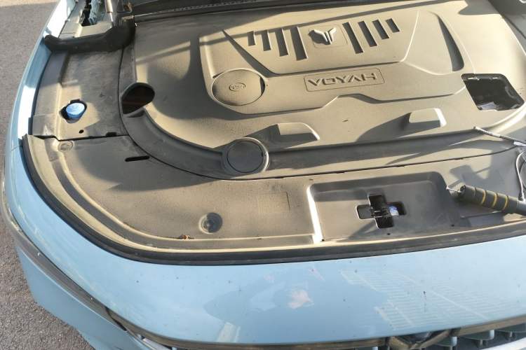 Used VOYAH FREE 2021 Four-Wheel Drive Standard Range-Extended Exclusive Luxury Package Engine Bay Right
