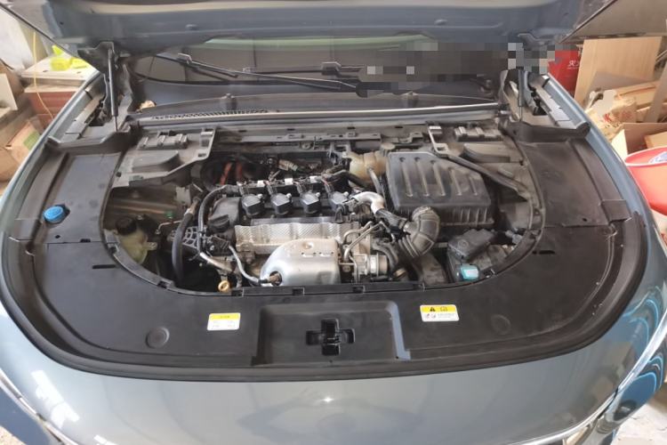 Used VOYAH FREE 2021 Four-Wheel Drive Standard Range-Extended Version Engine Bay