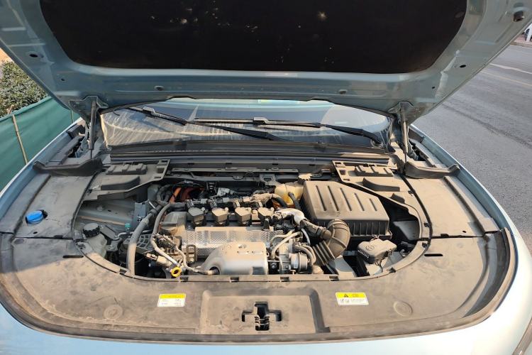 Used VOYAH FREE 2021 Four-Wheel Drive Standard Range-Extended Exclusive Luxury Package Engine Bay
