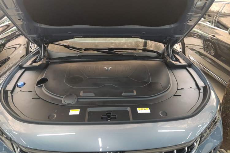 Used VOYAH FREE 2021 Four-Wheel Drive Standard Range-Extended Exclusive Luxury Package Engine Bay