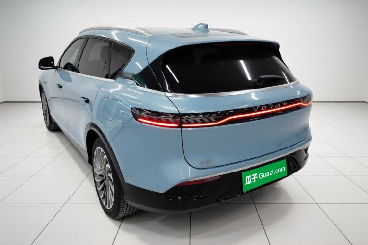 Used VOYAH FREE 2021 Two-Wheel Drive Standard Pure Electric City Edition Exterior 2