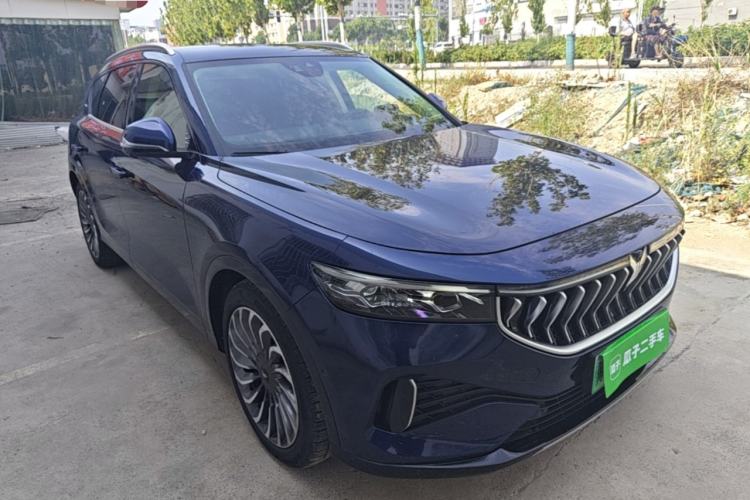Used VOYAH FREE 2021 Four-Wheel Drive Standard Range-Extended Exclusive Luxury Package Front Right 45 Deg