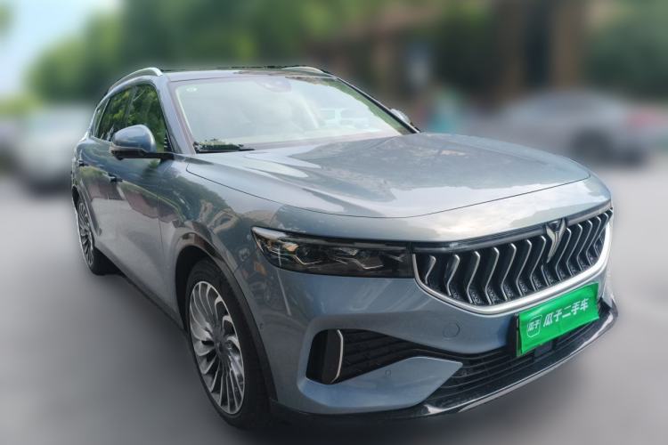 Used VOYAH FREE 2021 Four-Wheel Drive Standard All-Electric Exclusive Luxury Package Front Right 45 Deg