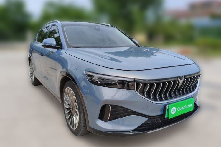 Used VOYAH FREE 2021 Four-Wheel Drive Standard Range-Extended Exclusive Luxury Package Front Right 45 Deg