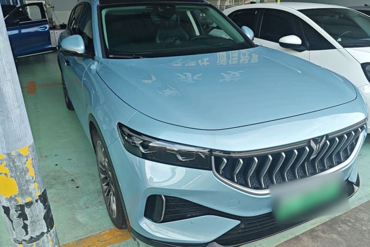 Used VOYAH FREE 2021 Four-Wheel Drive Standard All-Electric Exclusive Luxury Package Front Right 45 Deg