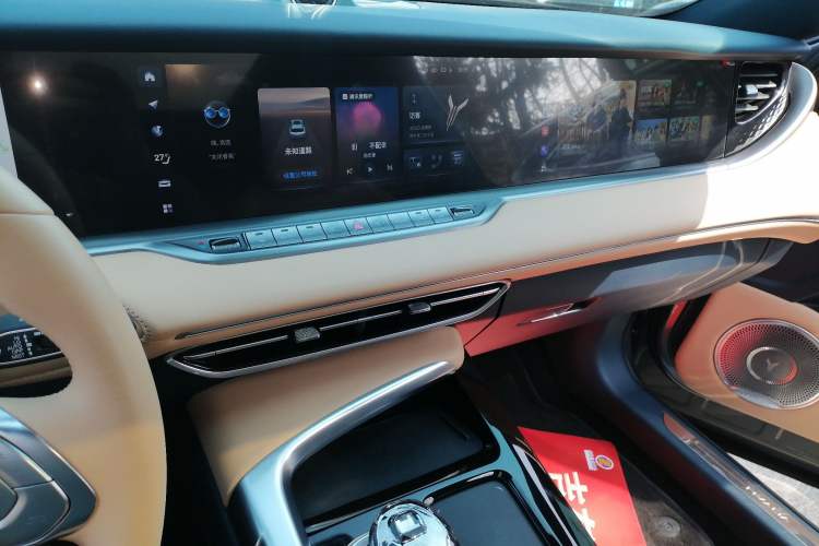 Used VOYAH FREE 2021 Four-Wheel Drive Standard All-Electric Exclusive Luxury Package Gear Lever