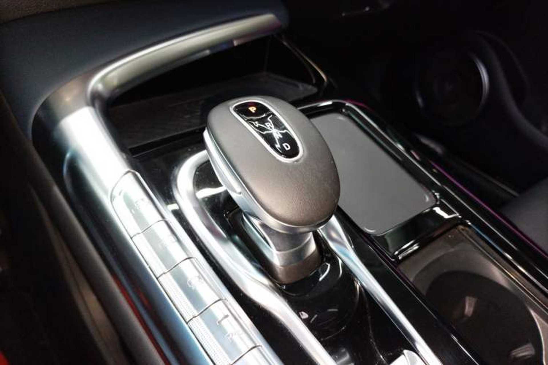 Used VOYAH FREE 2021 Four-Wheel Drive Standard Range-Extended Exclusive Luxury Package Gear Lever