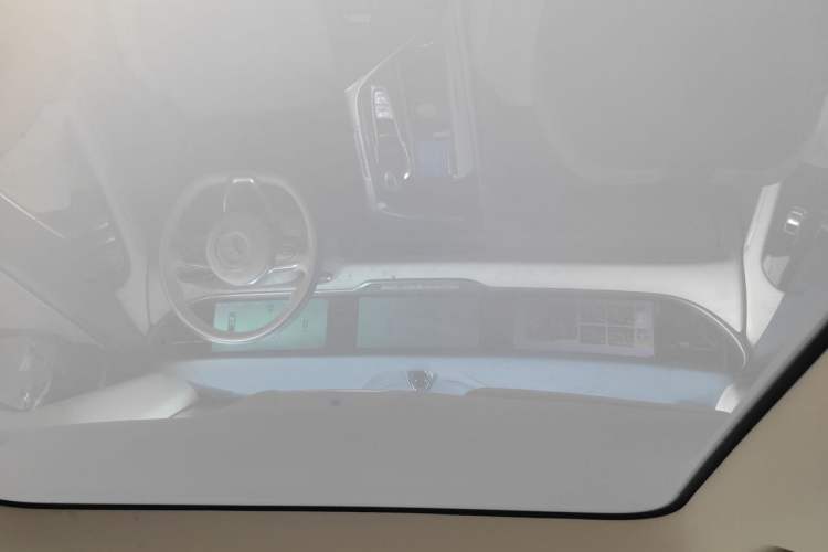 Used VOYAH FREE 2021 Four-Wheel Drive Extended-Range First Edition Commemorative Edition Exclusive Luxury Package Headliner