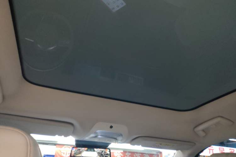 Used VOYAH FREE 2021 Four-Wheel Drive Extended-Range First Edition Commemorative Edition Exclusive Luxury Package Headliner