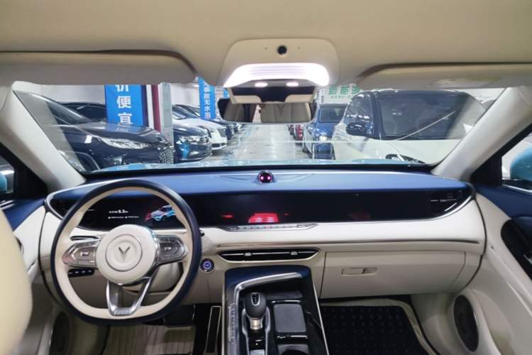 Used VOYAH FREE 2021 Four-Wheel Drive Extended-Range First Edition Commemorative Edition Exclusive Luxury Package Headliner