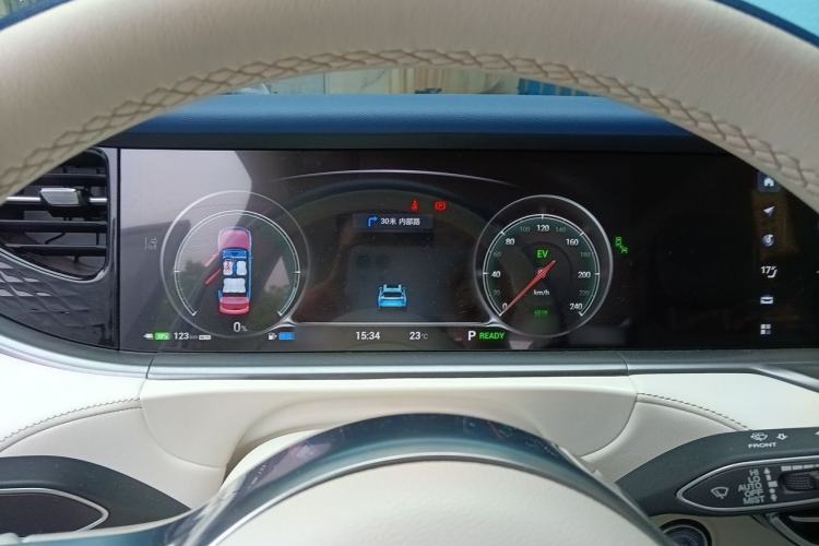 Used VOYAH FREE 2021 Four-Wheel Drive Extended-Range First-Edition Commemorative Model Instrument Cluster