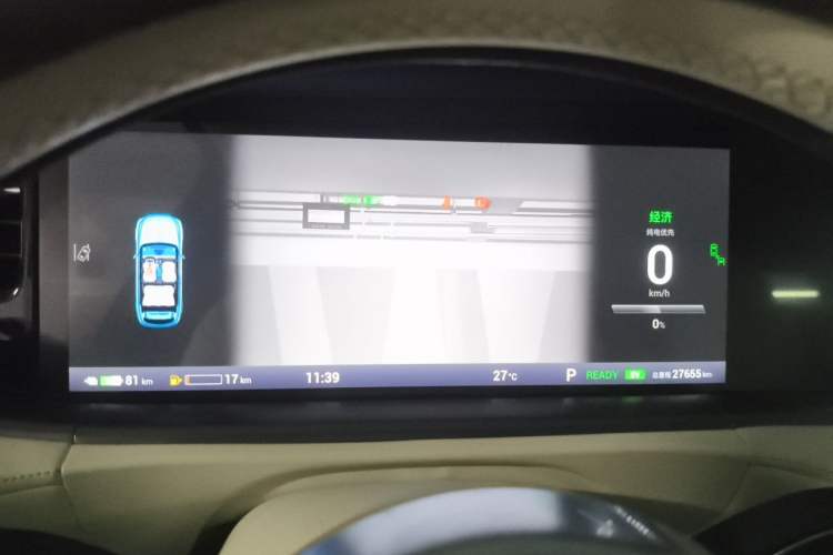 Used VOYAH FREE 2021 Four-Wheel Drive Standard Range-Extended Exclusive Luxury Package Instrument Cluster