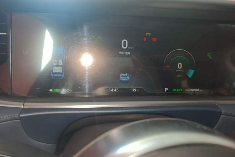 Used VOYAH FREE 2021 Four-Wheel Drive Standard All-Electric Exclusive Luxury Package Instrument Cluster
