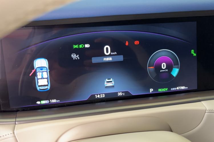 Used VOYAH FREE 2021 Two-Wheel Drive Standard Pure Electric City Edition Instrument Cluster