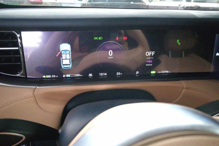 Used VOYAH FREE 2021 Four-Wheel Drive Standard Range-Extended Exclusive Luxury Package Instrument Cluster