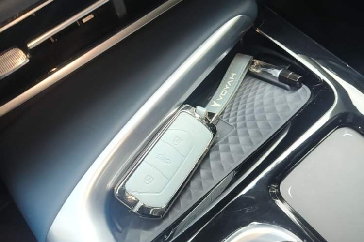 Used VOYAH FREE 2021 Four-Wheel Drive Extended-Range First Edition Commemorative Edition Exclusive Luxury Package Interior 1