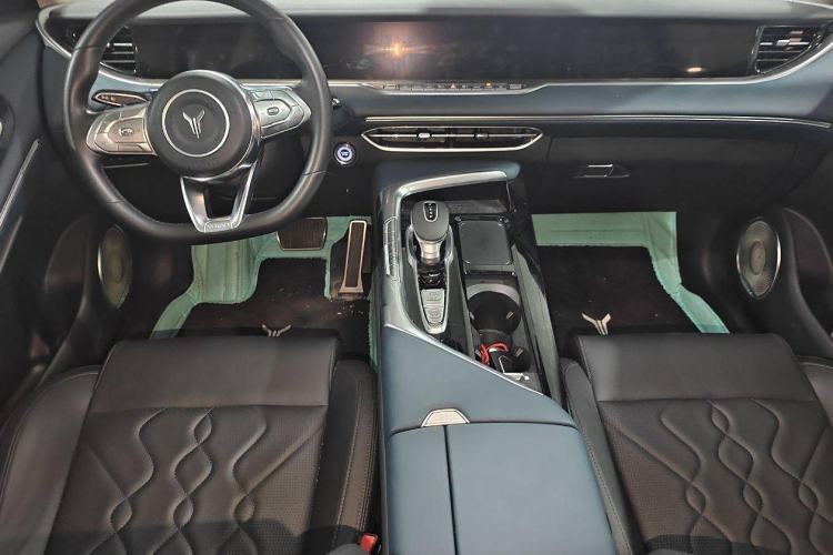 Used VOYAH FREE 2021 Four-Wheel Drive All-Electric First Edition Commemorative Edition Exclusive Luxury Package Interior 1