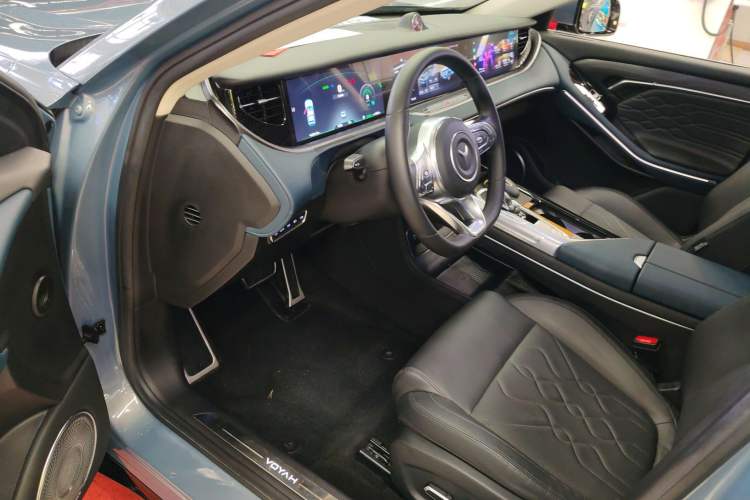 Used VOYAH FREE 2021 Four-Wheel Drive All-Electric First Edition Commemorative Edition Exclusive Luxury Package Interior 3