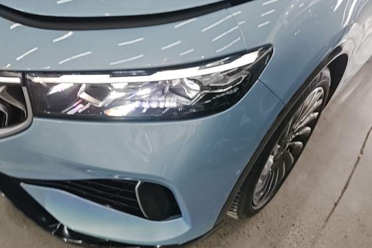 Used VOYAH FREE 2021 Four-Wheel Drive Standard Range-Extended Exclusive Luxury Package Left Front Headlight