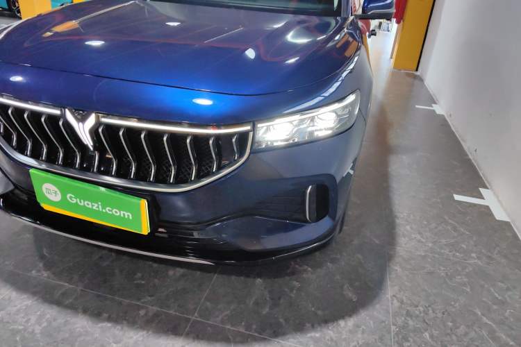 Used VOYAH FREE 2021 Four-Wheel Drive Standard Range-Extended Exclusive Luxury Package Left Front Headlight
