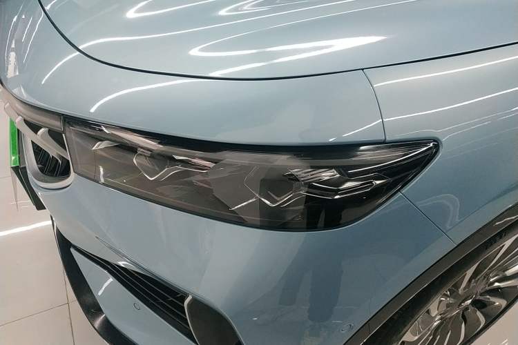 Used VOYAH FREE 2021 Four-Wheel Drive Standard Range-Extended Exclusive Luxury Package Left Front Headlight