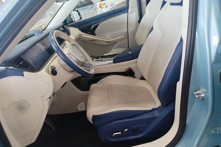 Used VOYAH FREE 2021 Four-Wheel Drive Standard Range-Extended Exclusive Luxury Package Left Front Seat