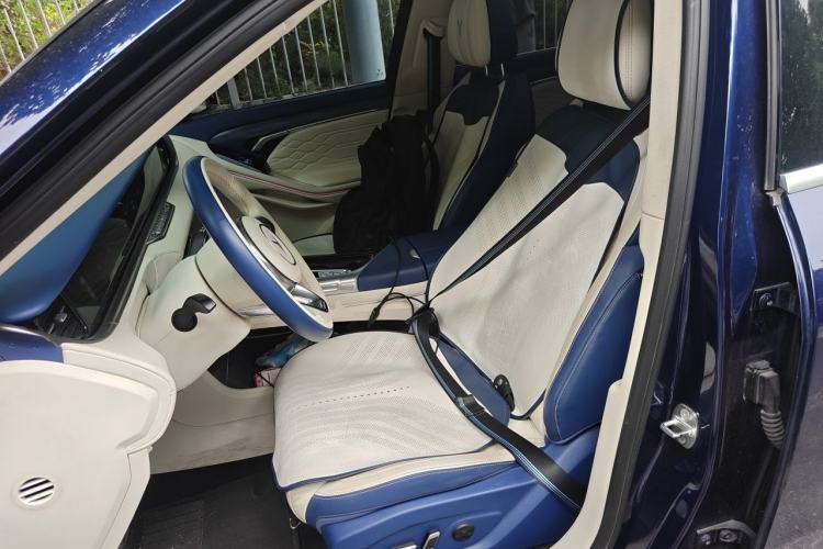 Used VOYAH FREE 2021 Four-Wheel Drive Extended-Range First Edition Commemorative Edition Exclusive Luxury Package Left Front Seat