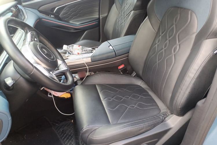Used VOYAH FREE 2021 Four-Wheel Drive Standard Range-Extended Exclusive Luxury Package Left Front Seat