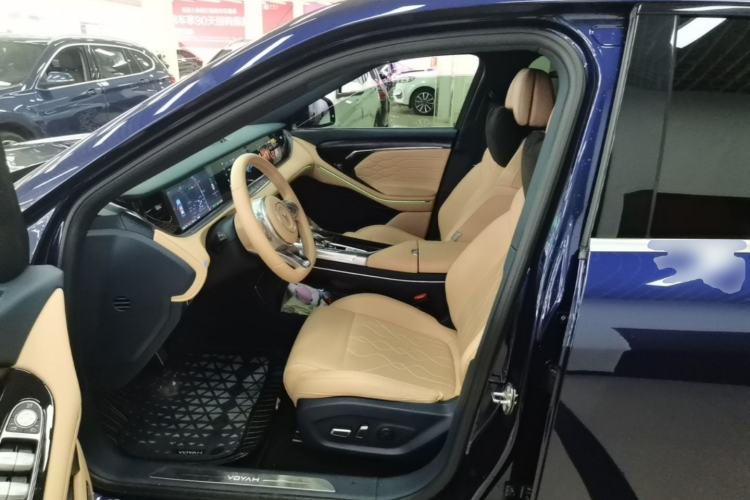 Used VOYAH FREE 2021 Four-Wheel Drive Standard Range-Extended Exclusive Luxury Package Left Front Seat