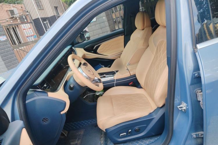 Used VOYAH FREE 2021 Four-Wheel Drive Standard All-Electric Exclusive Luxury Package Left Front Seat