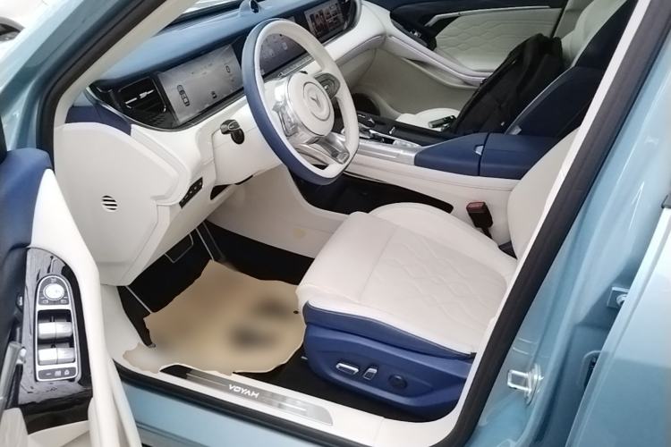 Used VOYAH FREE 2021 Four-Wheel Drive Standard Range-Extended Exclusive Luxury Package Left Front Seat
