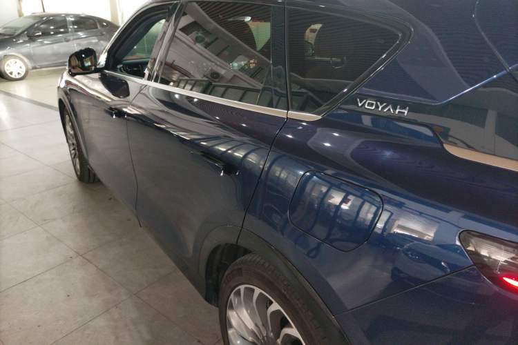 Used VOYAH FREE 2021 Two-Wheel Drive Standard Pure Electric City Edition Left Side