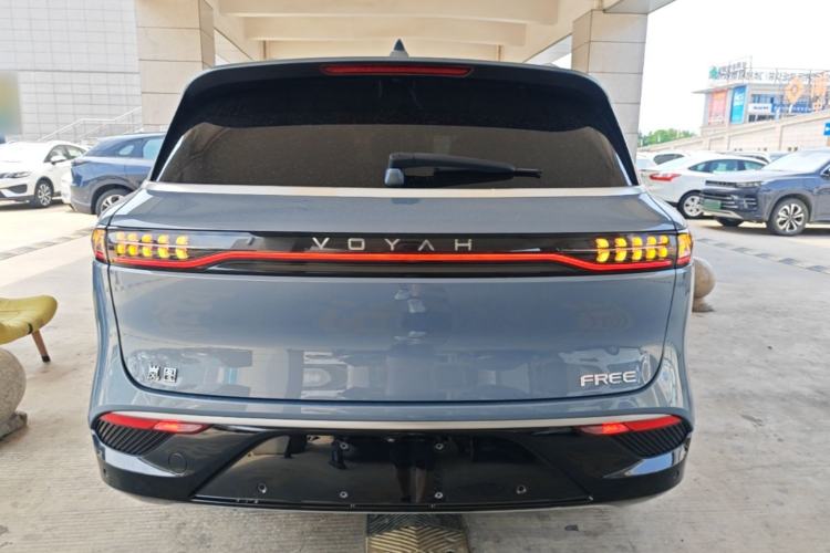 Used VOYAH FREE 2021 Four-Wheel Drive Standard Range-Extended Exclusive Luxury Package Rear