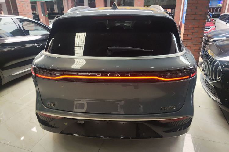 Used VOYAH FREE 2021 Four-Wheel Drive Standard Range-Extended Exclusive Luxury Package Rear