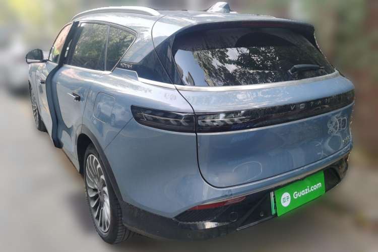 Used VOYAH FREE 2021 Four-Wheel Drive Standard Range-Extended Exclusive Luxury Package Rear Left 45 Deg