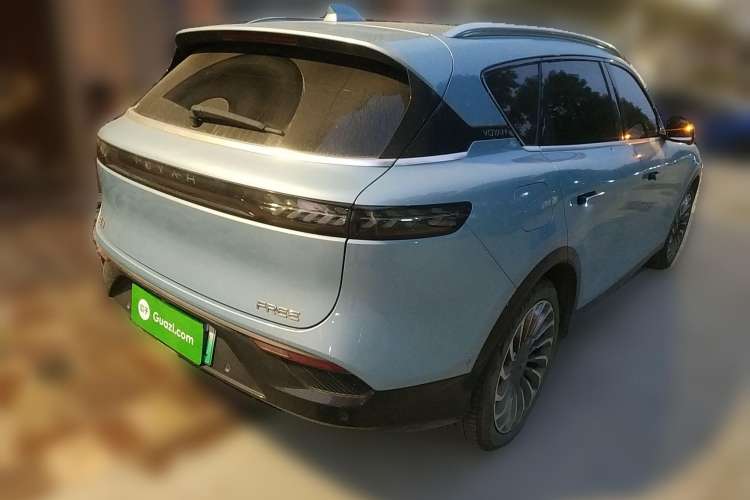 Used VOYAH FREE 2021 Four-Wheel Drive Standard Range-Extended Exclusive Luxury Package Rear Right 45 Deg