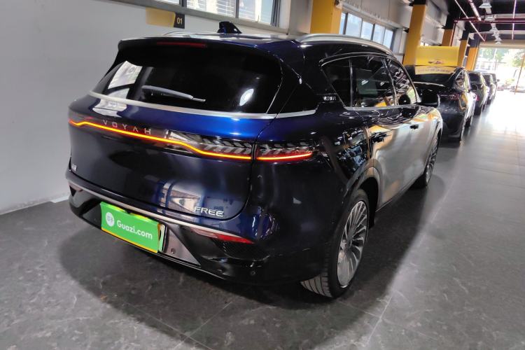 Used VOYAH FREE 2021 Four-Wheel Drive Standard Range-Extended Exclusive Luxury Package Rear Right 45 Deg