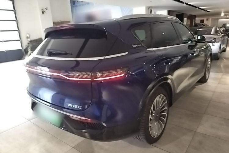 Used VOYAH FREE 2021 Four-Wheel Drive Standard Range-Extended Exclusive Luxury Package Rear Right 45 Deg