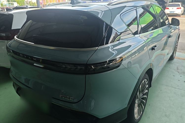 Used VOYAH FREE 2021 Four-Wheel Drive Standard All-Electric Exclusive Luxury Package Rear Right 45 Deg