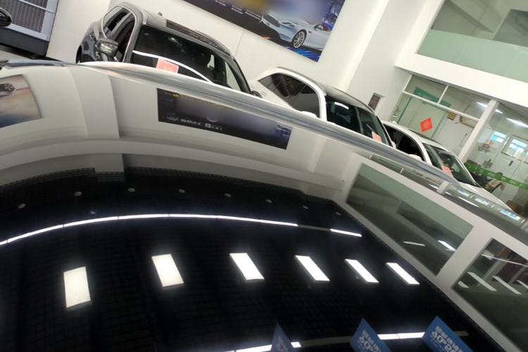 Used VOYAH FREE 2021 Four-Wheel Drive Standard Range-Extended Exclusive Luxury Package Roof