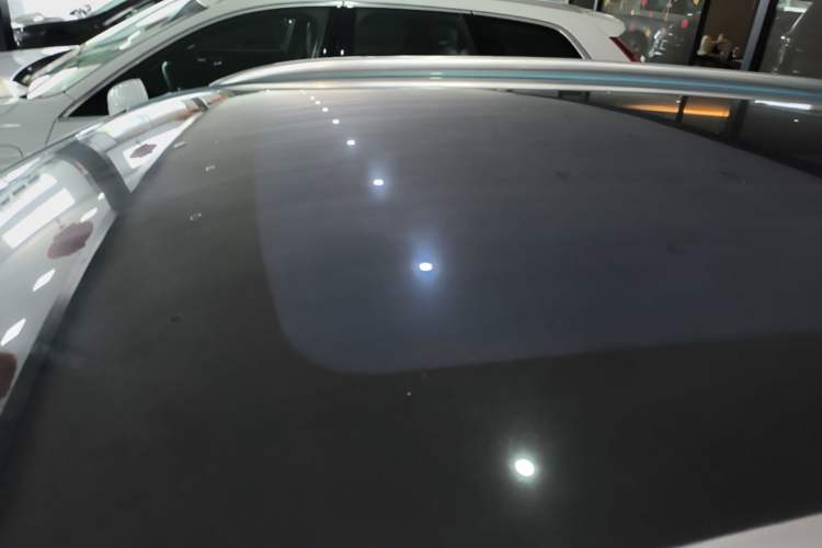 Used VOYAH FREE 2021 Four-Wheel Drive Standard Range-Extended Exclusive Luxury Package Roof
