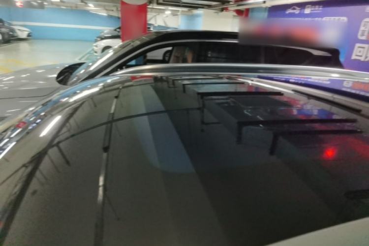 Used VOYAH FREE 2021 Four-Wheel Drive Standard Range-Extended Exclusive Luxury Package Roof