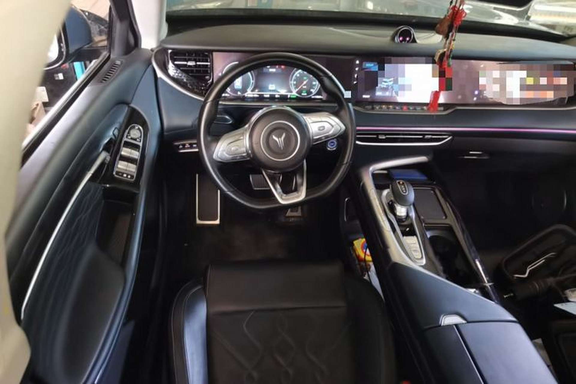 Used VOYAH FREE 2021 Four-Wheel Drive Standard Range-Extended Version Steering Wheel