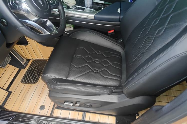 Used VOYAH FREE 2021 Four-Wheel Drive Standard Range-Extended Exclusive Luxury Package Left Front Seat