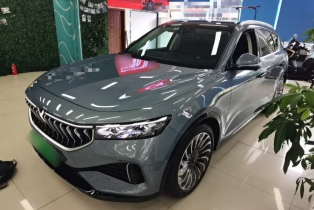 Used VOYAH FREE 2021 Four-Wheel Drive Standard All-Electric Exclusive Luxury Package