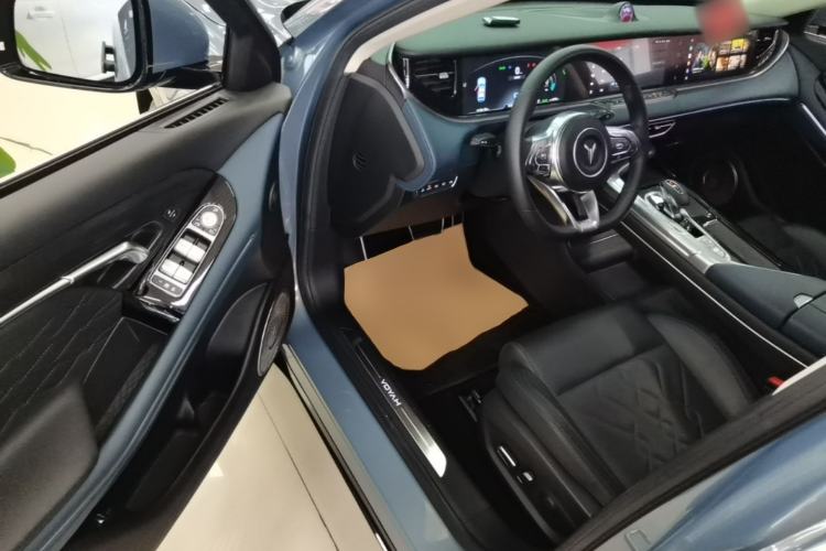 Used VOYAH FREE 2021 Four-Wheel Drive Standard All-Electric Exclusive Luxury Package Driver Seat