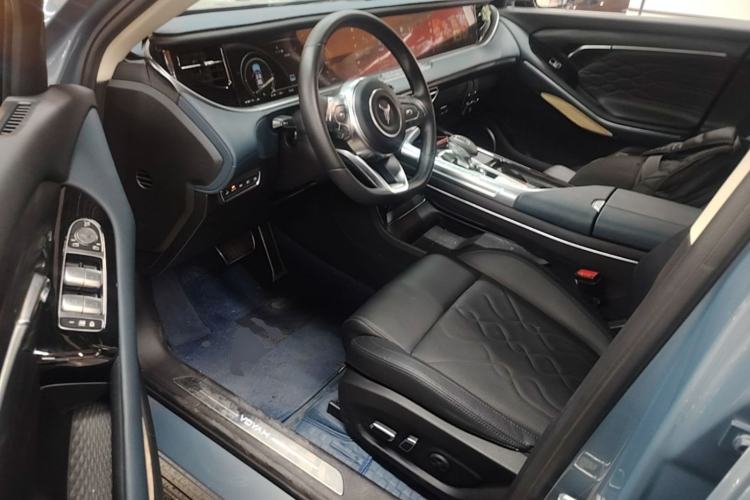 Used VOYAH FREE 2021 Four-Wheel Drive Standard Range-Extended Exclusive Luxury Package Driver Seat