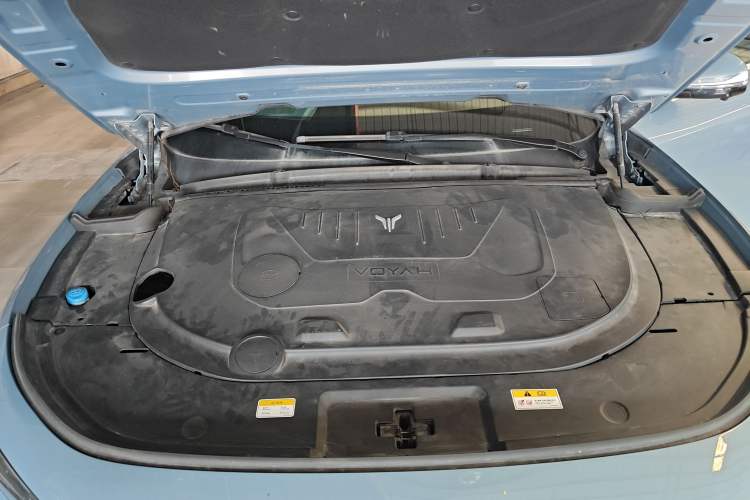 Used VOYAH FREE 2021 Four-Wheel Drive Standard Range-Extended Exclusive Luxury Package Engine Bay