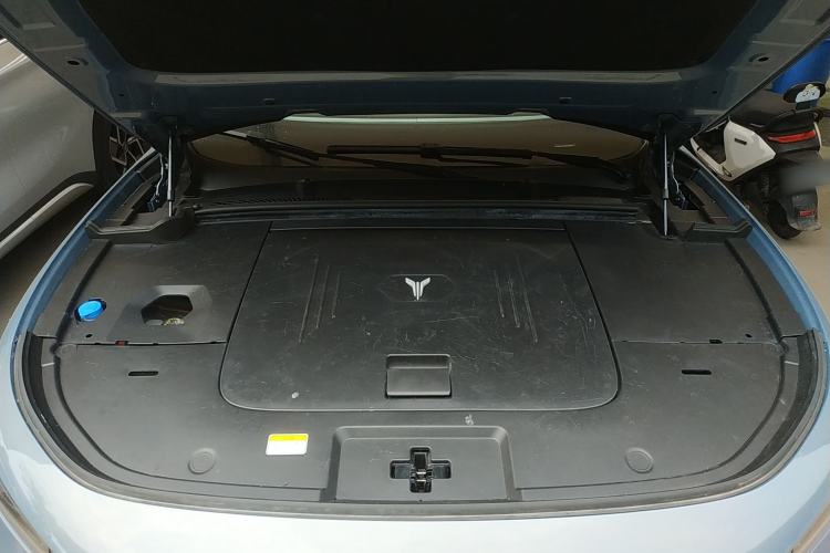 Used VOYAH FREE 2021 Two-Wheel Drive Standard Pure Electric City Edition Engine Bay