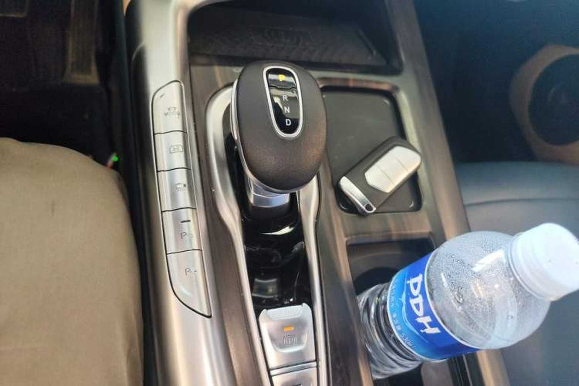 Used VOYAH FREE 2021 Four-Wheel Drive Standard Range-Extended Exclusive Luxury Package Gear Lever